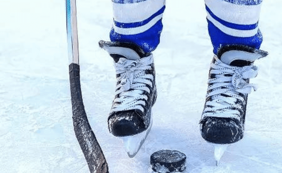 HOCKEY